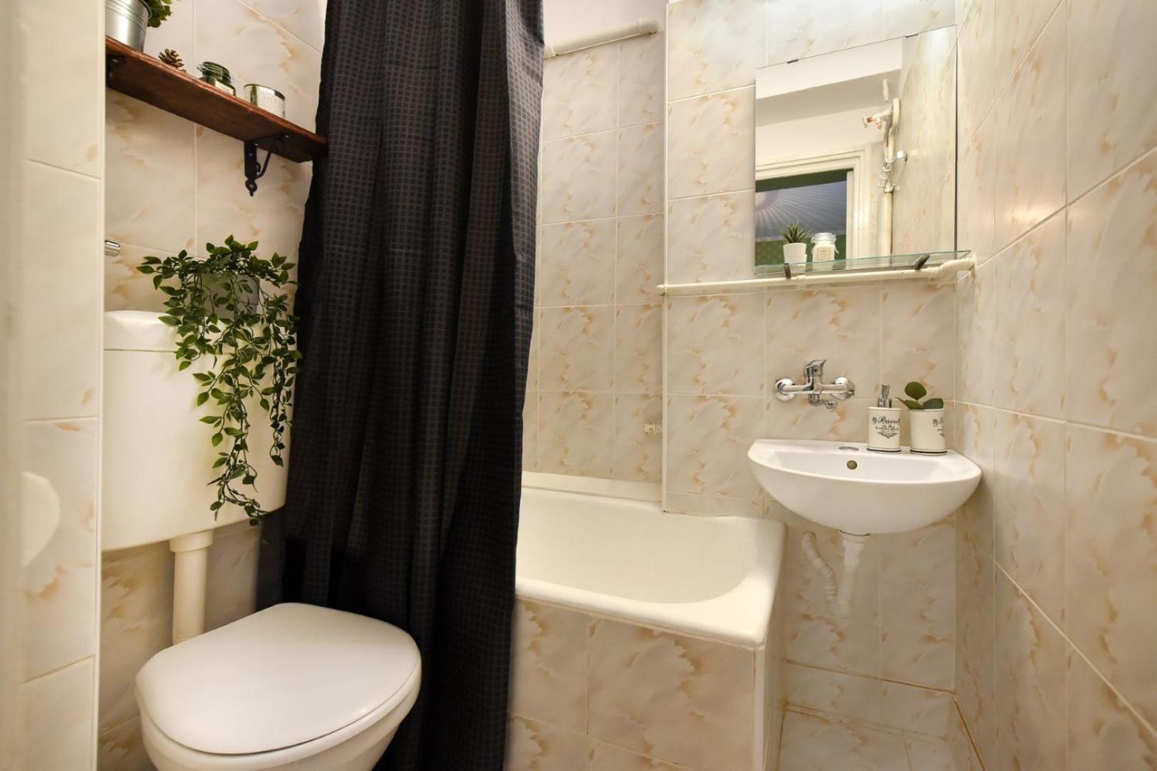 Chic Accommodation With Breathtaking Views Over Calea Victoriei - Your Central Heaven Bukarest Kültér fotó